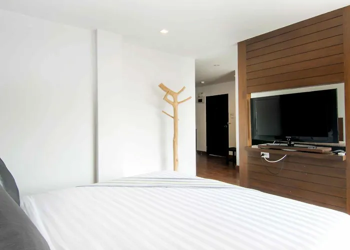 The Phoenix - Suvarnabhumi Airport 3*
